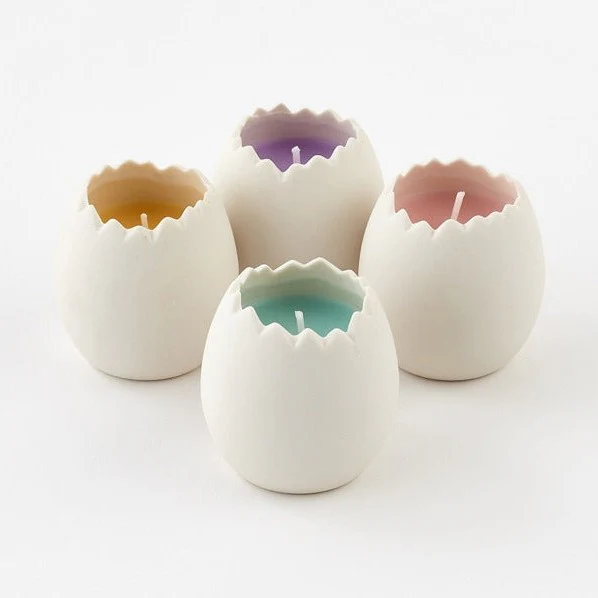 Cracked Egg Candle