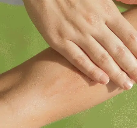 Lustre Drench Instant Glow Dry Oil - Image 2