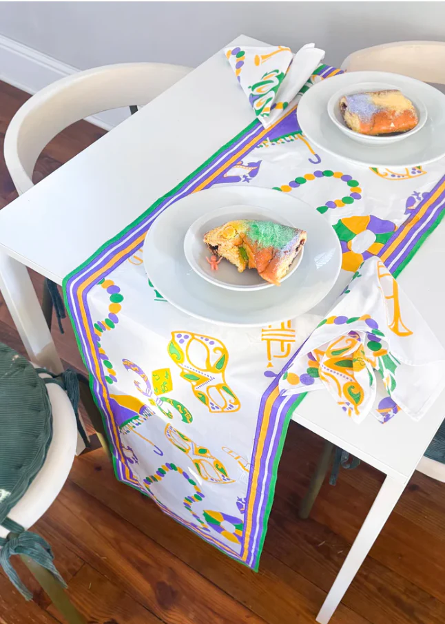Mardi Gras Float Table Runner White - Image 2