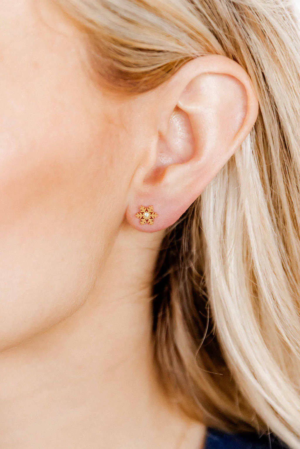 Screwback Stud - Snowflake - Image 2